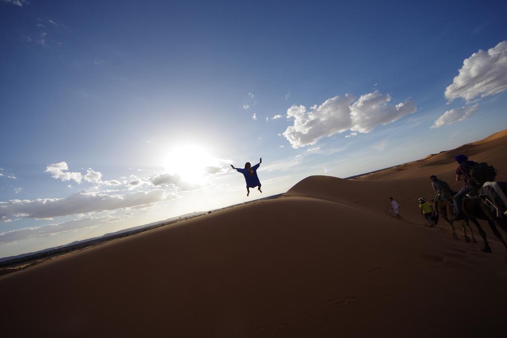 Sahara Camel Tours Camp Merzouga Quarto foto