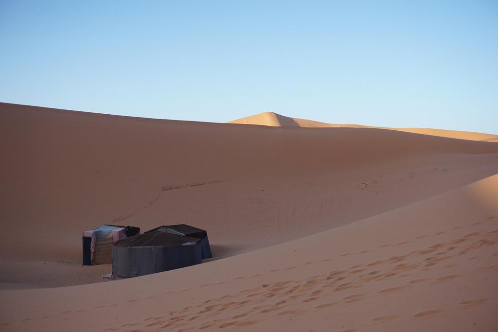 Sahara Camel Tours Camp Merzouga Quarto foto