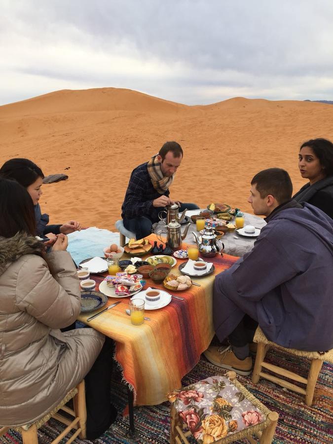 Sahara Camel Tours Camp Merzouga Exterior foto